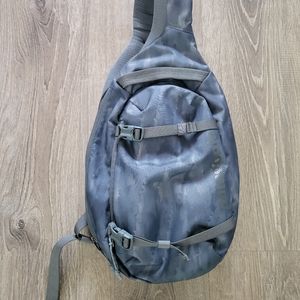 Patagonia Atom 8L Sling Bag Agave Plume Grey